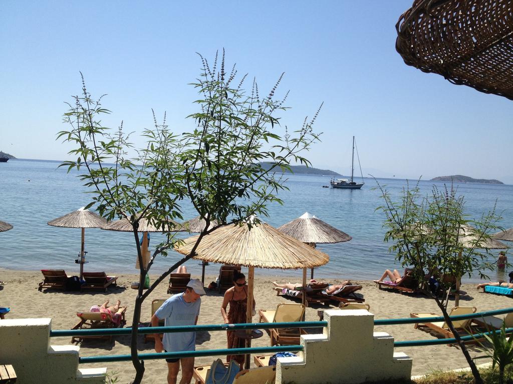 Angeliki Beach Hotel Megali Ammos  Ngoại thất bức ảnh
