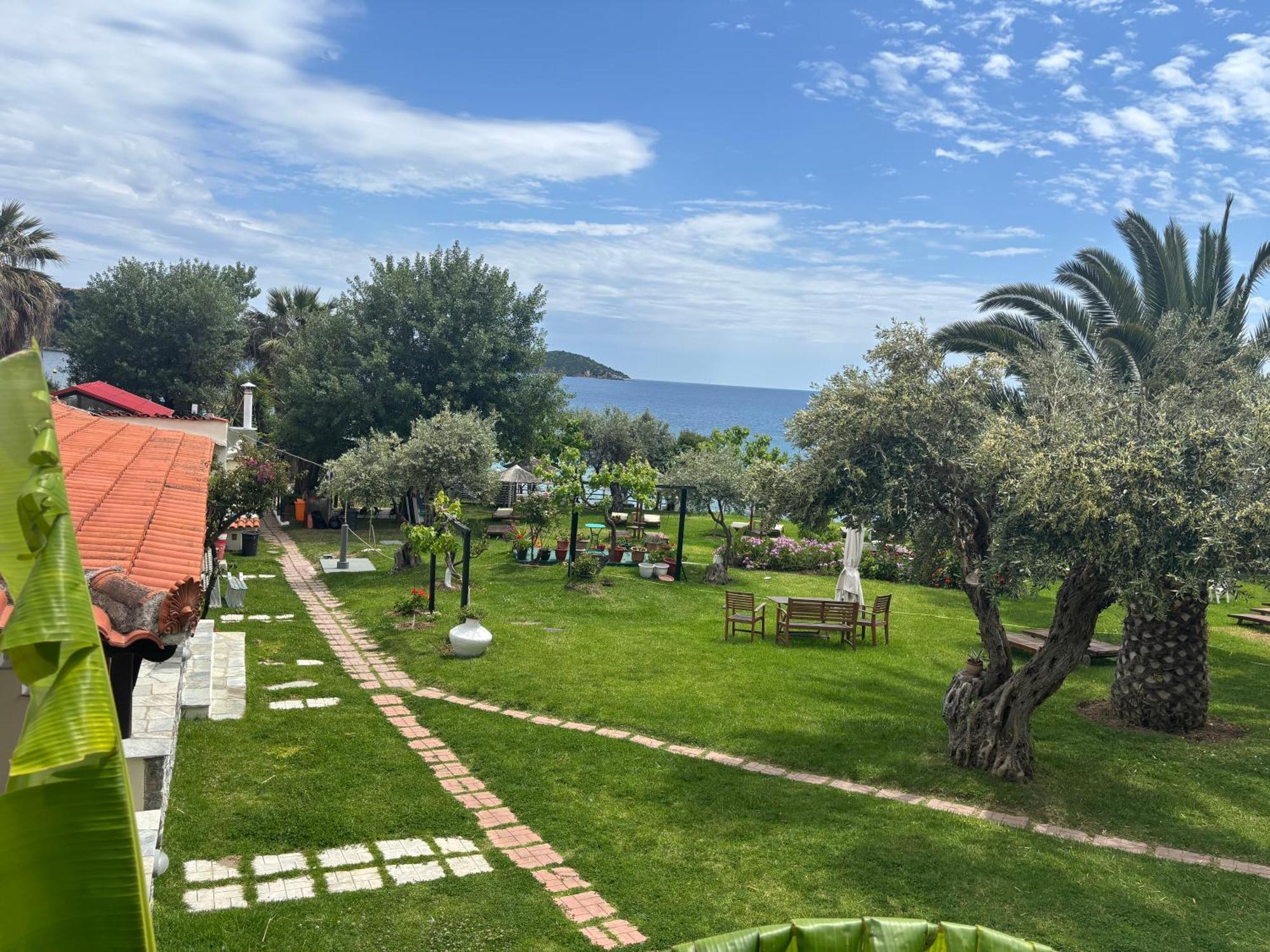 Angeliki Beach Hotel Megali Ammos  Ngoại thất bức ảnh