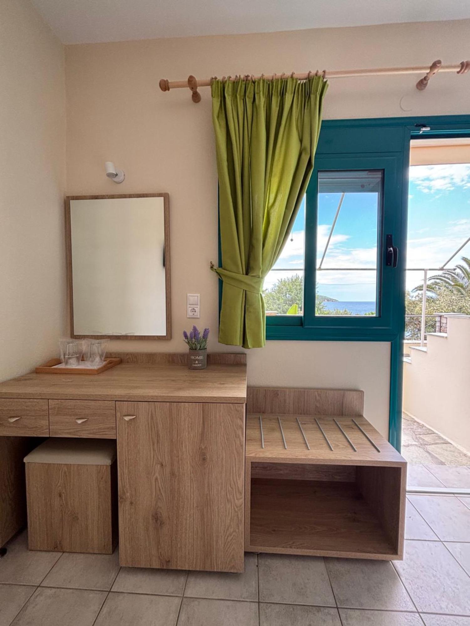 Angeliki Beach Hotel Megali Ammos  Ngoại thất bức ảnh