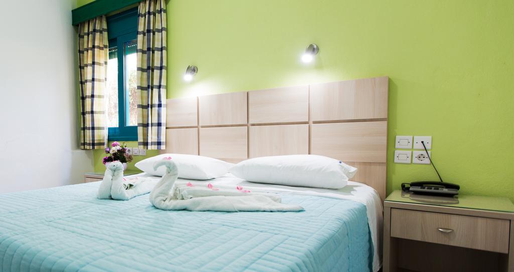 Angeliki Beach Hotel Megali Ammos  Ngoại thất bức ảnh