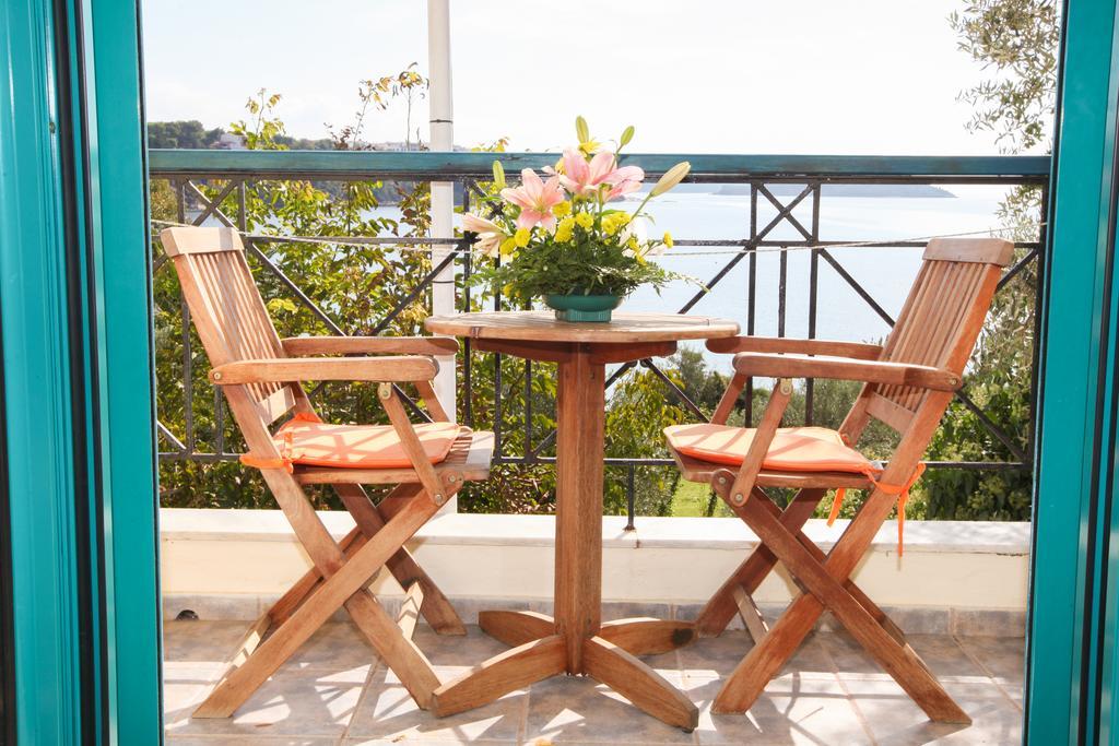 Angeliki Beach Hotel Megali Ammos  Ngoại thất bức ảnh